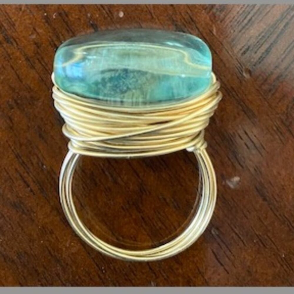 Robindira Unsworth Stone Nest Ring Size 6.5